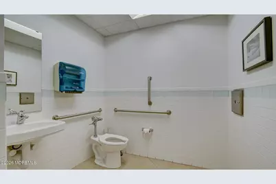 2 Kings Highway, Middletown, NJ 07748 - Photo 51