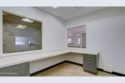 2 Kings Highway, Middletown, NJ 07748 - Photo 23