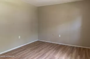 106C Edinburgh Ln, Lakewood, NJ 08701 - Photo 7