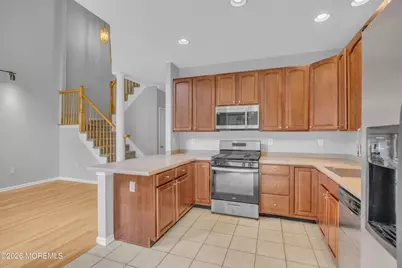 10 Deepwater Circle, Manalapan Township, NJ 07726 - Photo 11