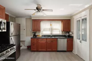 715 Howe St, Point Pleasant, NJ 08742 - Photo 13