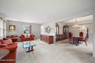 21 Forge Ct, Freehold, NJ 07728 - Photo 9