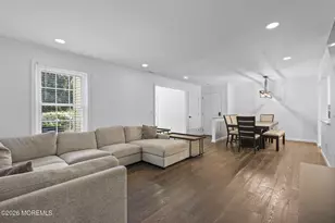701 Zlotkin Cir, Freehold, NJ 07728 - Photo 9