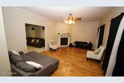 18 Nancy Court, Jackson, NJ 08527 - Photo 5