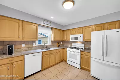 32 Carlisle Road, Toms River Township, NJ 08757 - Photo 11