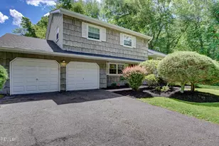 499 Tennent Rd, Morganville, NJ 07751 - Photo 3