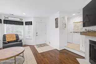 7 Horseshoe Ct, Tinton Falls, NJ 07753 - Photo 25