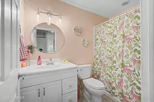7 Horseshoe Ct, Tinton Falls, NJ 07753 - Photo 21