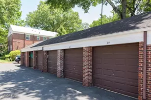 155 Manor Dr, Red Bank, NJ 07701 - Photo 19