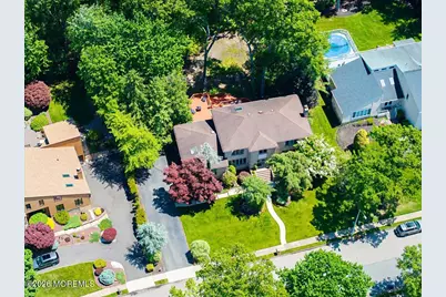 16 Leonard Drive, Morganville, NJ 07751 - Photo 47