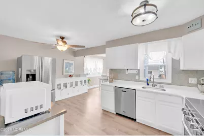 3428 Bergen Avenue, Toms River Township, NJ 08753 - Photo 9