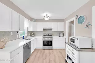 3428 Bergen Ave, Toms River Township, NJ 08753 - Photo 11