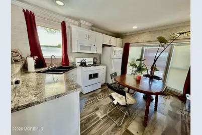 31 Monique Circle, Hazlet Township, NJ 07730 - Photo 3