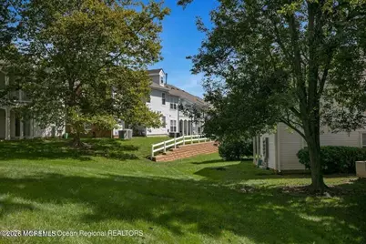 198 Tulip Lane, Freehold, NJ 07728 - Photo 19