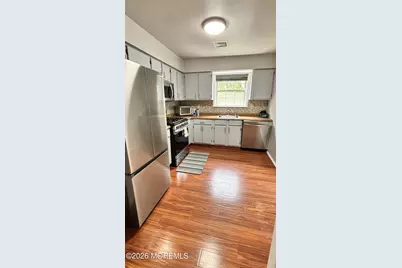 198 Tulip Lane, Freehold, NJ 07728 - Photo 9