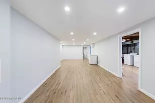 114 Wynnewood Ct, Freehold, NJ 07728 - Photo 17
