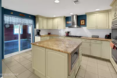 7 Winthrop Place, Hazlet Township, NJ 07730 - Photo 11