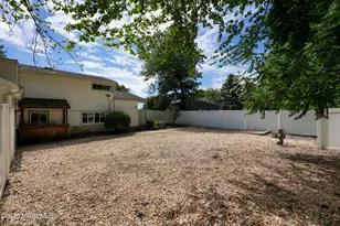7 Winthrop Pl, Hazlet Township, NJ 07730 - Photo 41