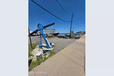 156 W Front Street #9, Keyport, NJ 07735 - Photo 5