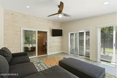 10 Ravenwood Court, Freehold, NJ 07728 - Photo 11