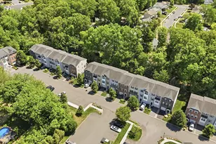 239 Chickadee Ct, Freehold, NJ 07728 - Photo 43