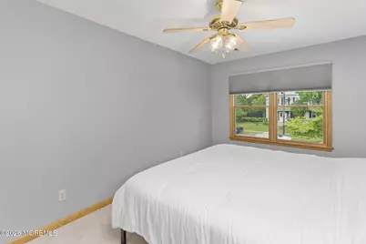 37 Maple Shade Avenue E, Hamilton Square, NJ 08690 - Photo 21