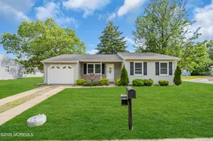 49 Chelsea Dr, Whiting, NJ 08759 - Photo 5