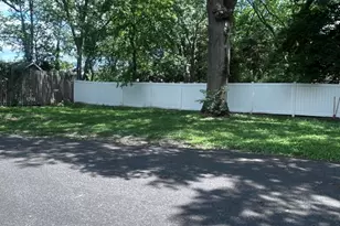589 Herbertsville Rd, Brick, NJ 08723 - Photo 17