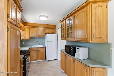 [Address not provided], Toms River Township, NJ 08753 - Photo 7