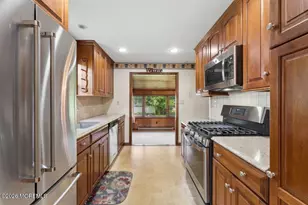 11 Kempshall Terrace, Fanwood, NJ 07023 - Photo 13