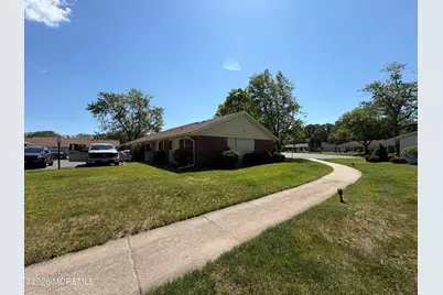 220A Buckingham Court, Lakewood, NJ 08701 - Photo 5