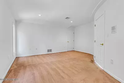 118 Mountainside View, Morganville, NJ 07751 - Photo 51