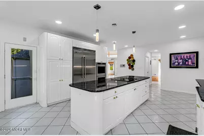 118 Mountainside View, Morganville, NJ 07751 - Photo 31