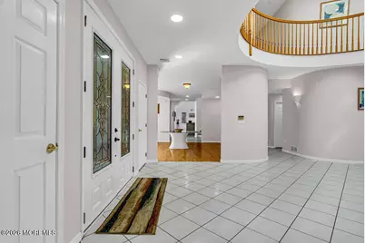 118 Mountainside View, Morganville, NJ 07751 - Photo 13