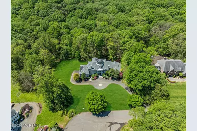 118 Mountainside View, Morganville, NJ 07751 - Photo 9