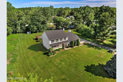 31 Vaughn Drive, Middletown, NJ 07748 - Photo 3