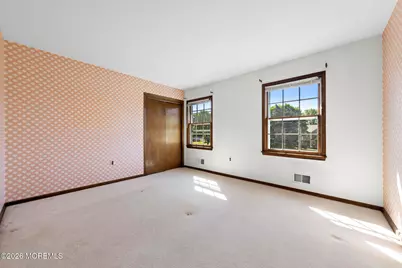 31 Vaughn Drive, Middletown, NJ 07748 - Photo 31