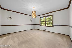 31 Vaughn Dr, Middletown, NJ 07748 - Photo 9