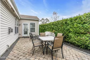 31 W Da Vinci Wy, Farmingdale, NJ 07727 - Photo 43