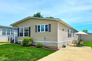 25 Pine Ridge Blvd, Whiting, NJ 08759 - Photo 5