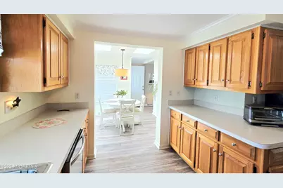 25 Pine Ridge Boulevard, Whiting, NJ 08759 - Photo 11