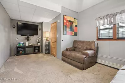 33 Monmouth Avenue, North Middletown, NJ 07748 - Photo 15
