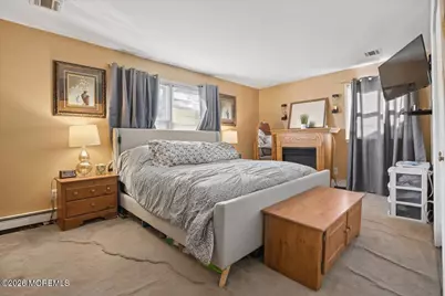 33 Monmouth Avenue, North Middletown, NJ 07748 - Photo 19