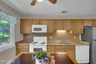4 Indiana Way, Whiting, NJ 08759 - Photo 11