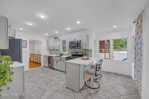 1107 Cook Ave, Laurence Harbor, NJ 08879 - Photo 9