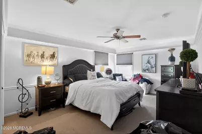 30 Tobi Court, Freehold, NJ 07728 - Photo 13