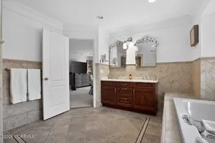 30 Tobi Ct, Freehold, NJ 07728 - Photo 5