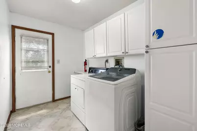 23 Dunn Drive, Marlboro Township, NJ 07746 - Photo 11