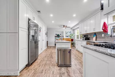 8 Bronia Street, Howell Township, NJ 07731 - Photo 17