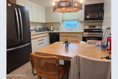 25 Holiday Road, Manalapan Township, NJ 07726 - Photo 3